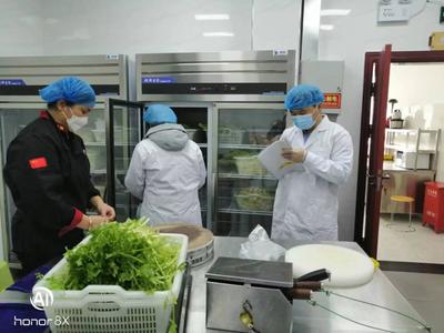 筑牢安全防線 扎實(shí)開展食品安全快檢，全力守護(hù)食用農(nóng)產(chǎn)品質(zhì)量關(guān)